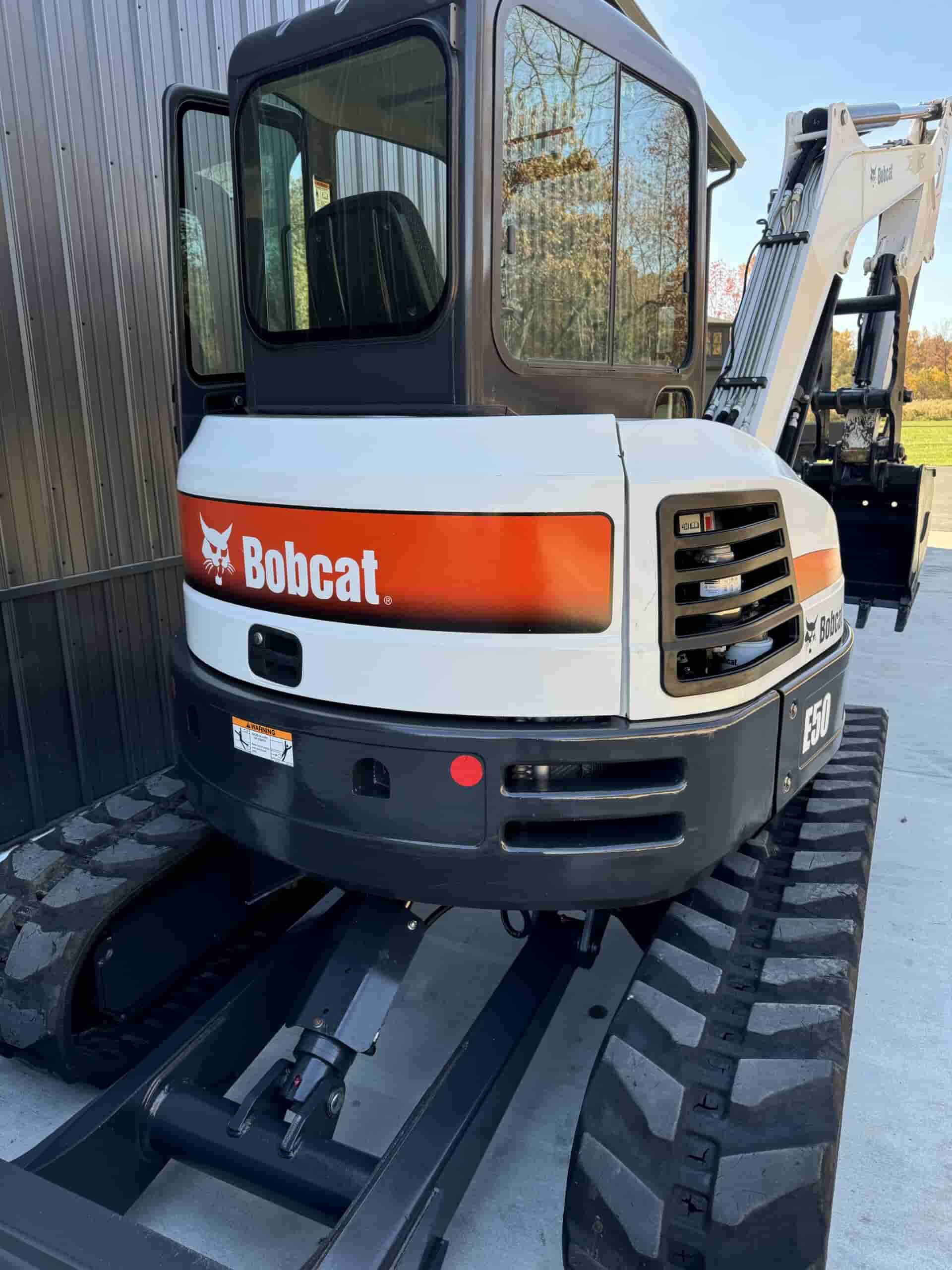 2016 BOBCAT E50
